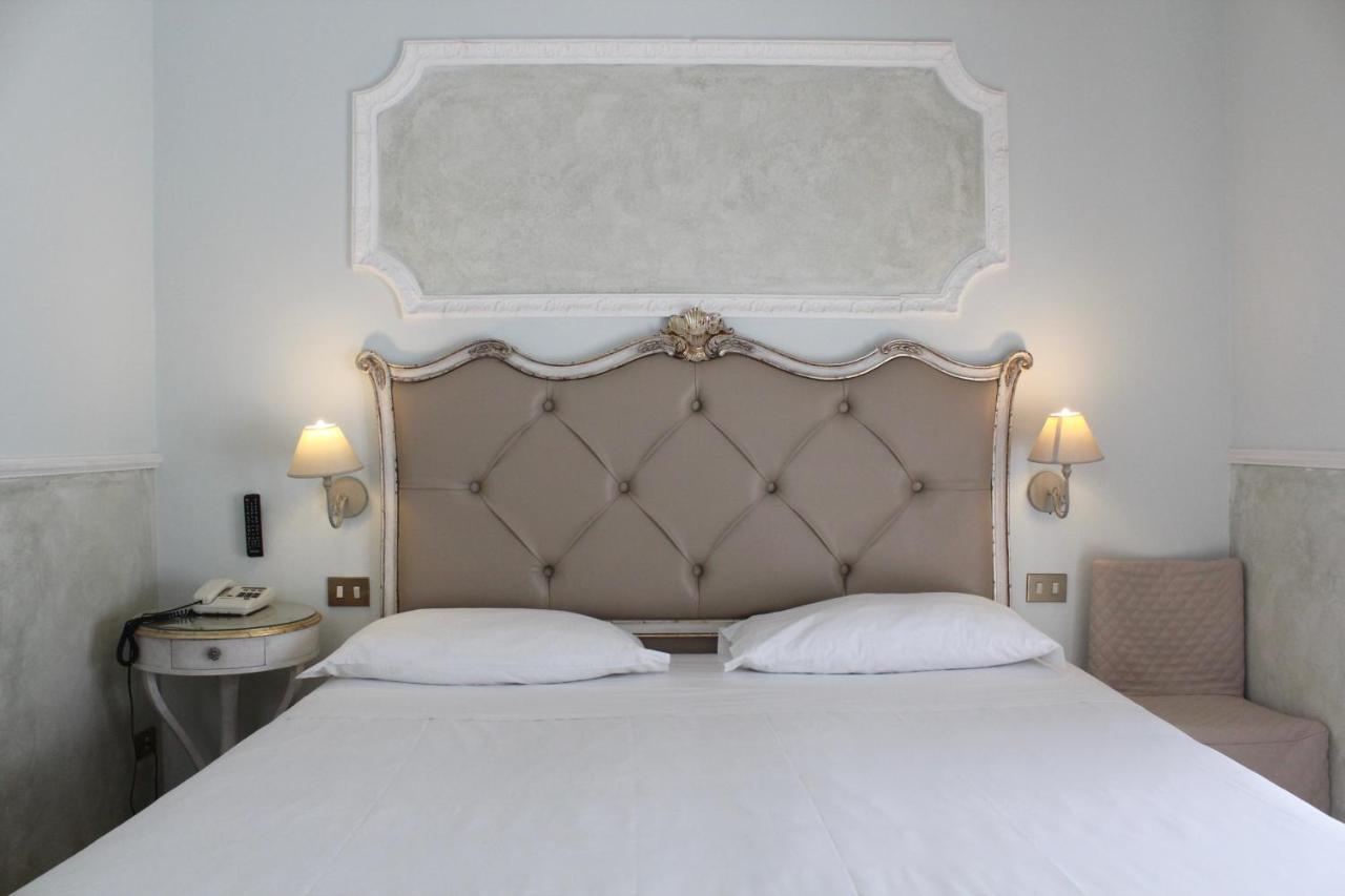 Hotel Tahiti Viareggio Esterno foto