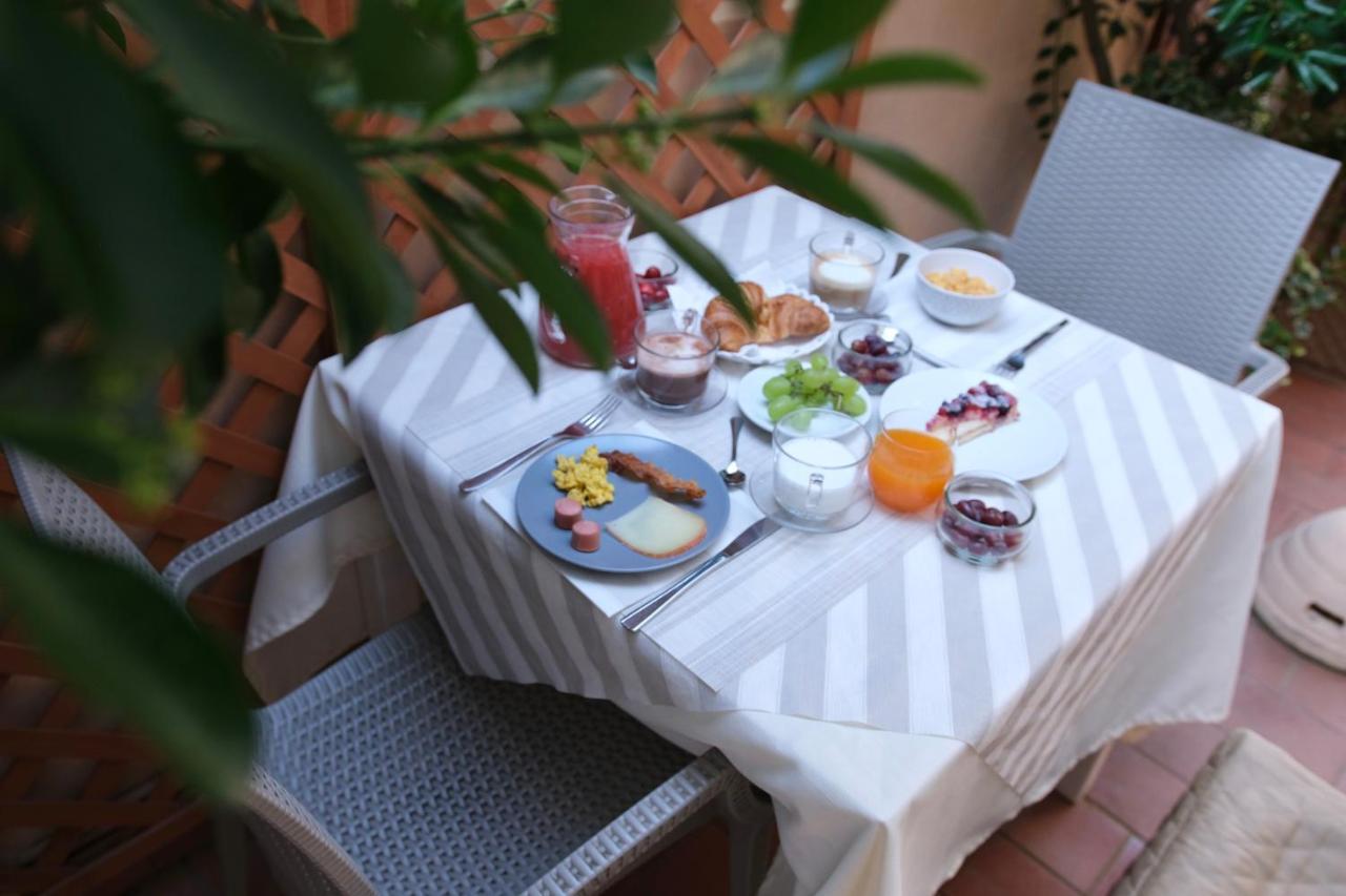 Hotel Tahiti Viareggio Esterno foto