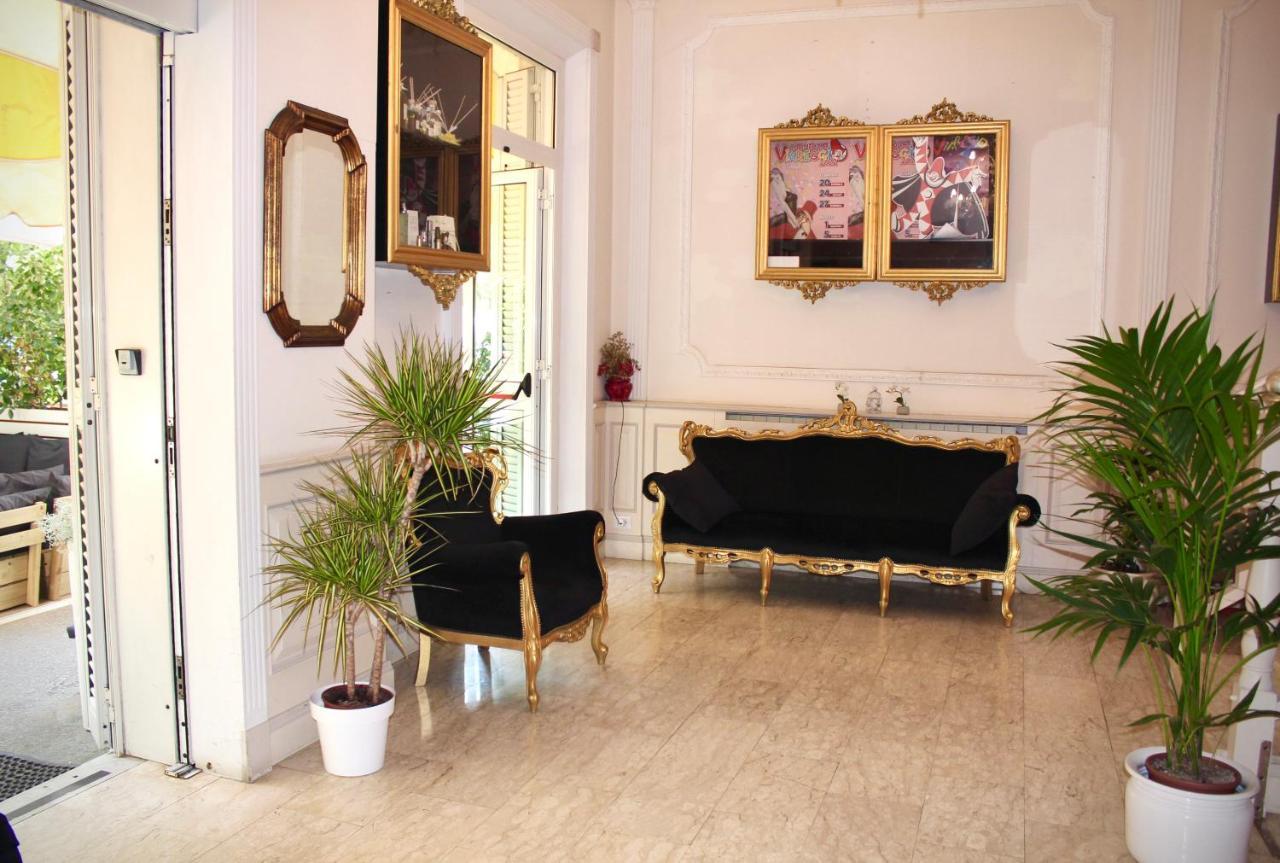 Hotel Tahiti Viareggio Esterno foto