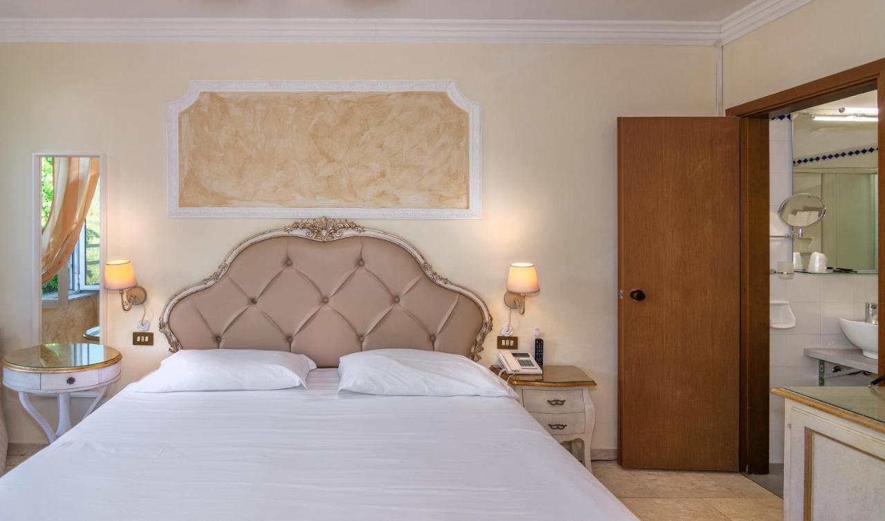 Hotel Tahiti Viareggio Esterno foto