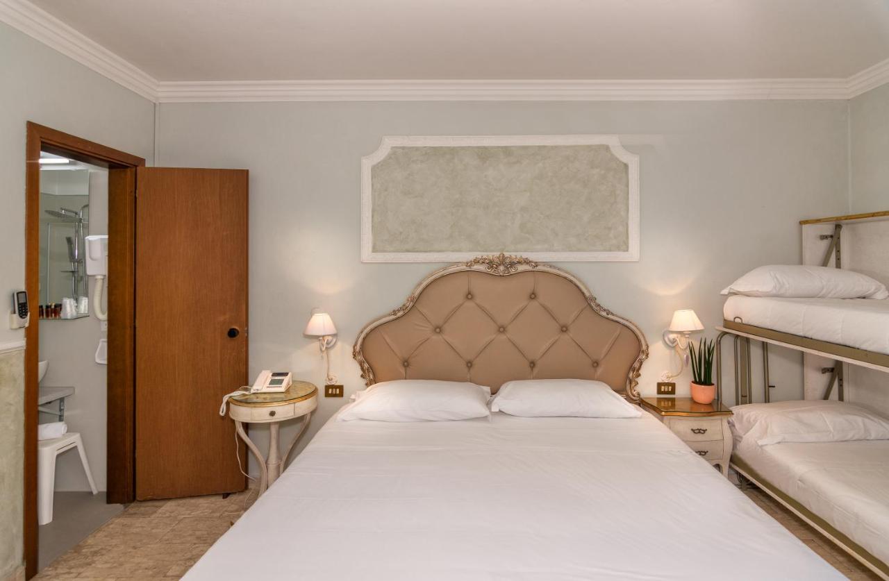 Hotel Tahiti Viareggio Esterno foto