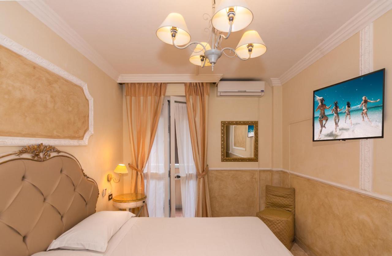 Hotel Tahiti Viareggio Esterno foto