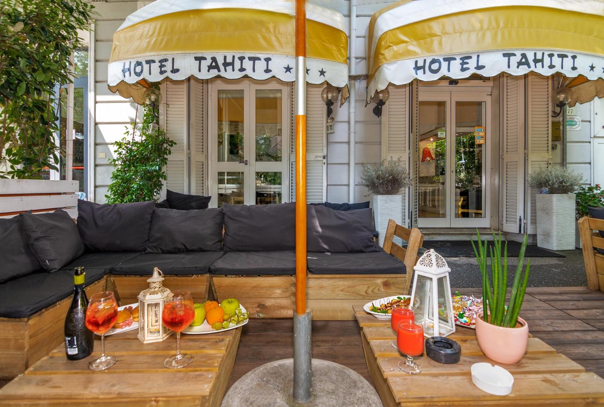 Hotel Tahiti Viareggio Esterno foto