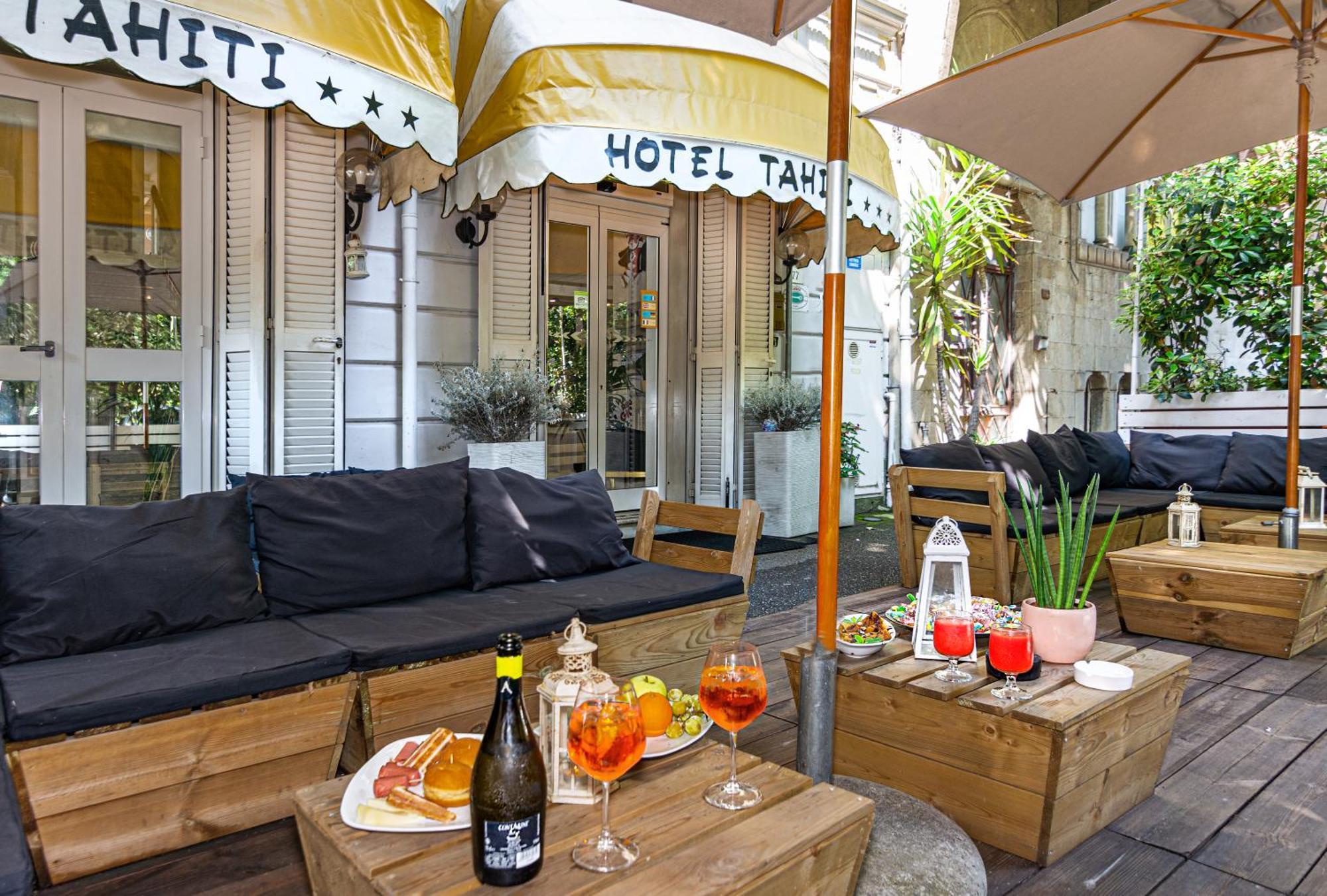 Hotel Tahiti Viareggio Esterno foto