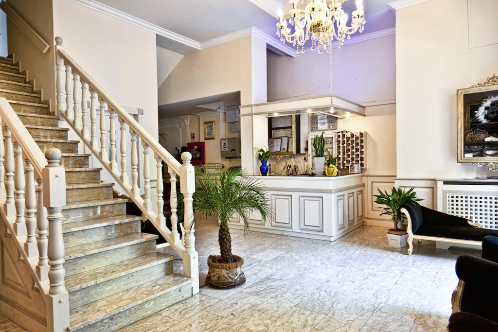 Hotel Tahiti Viareggio Esterno foto